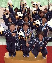 Japan wins 1st AG gold in softball, final rained out